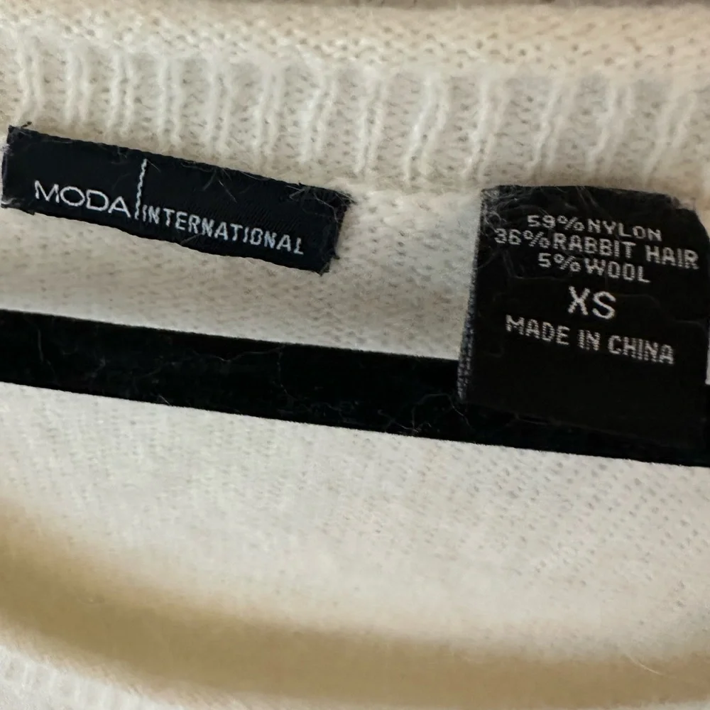 Super Soft Winter White Ivory Off-the-Shoulder Sweater - Picture 4 of 7